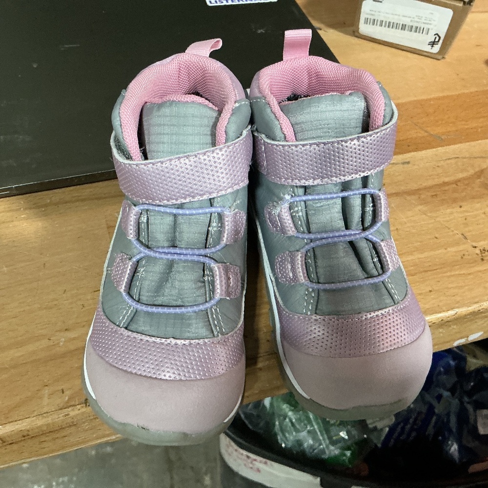 See Kaci run toddler girl boots size 8